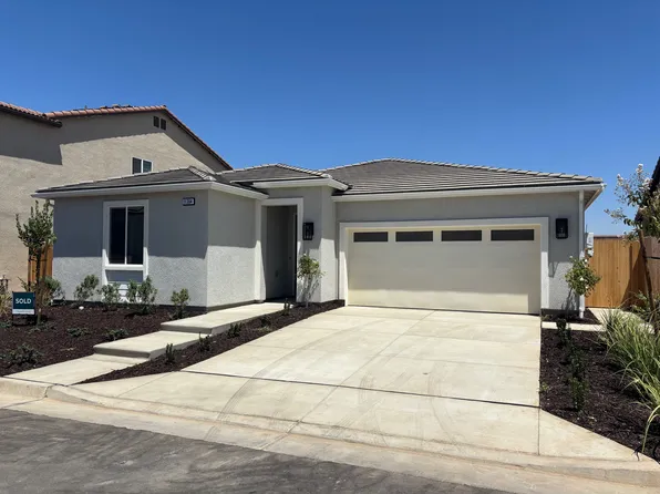 11364 N La Brisa Dr, Fresno, CA 93730