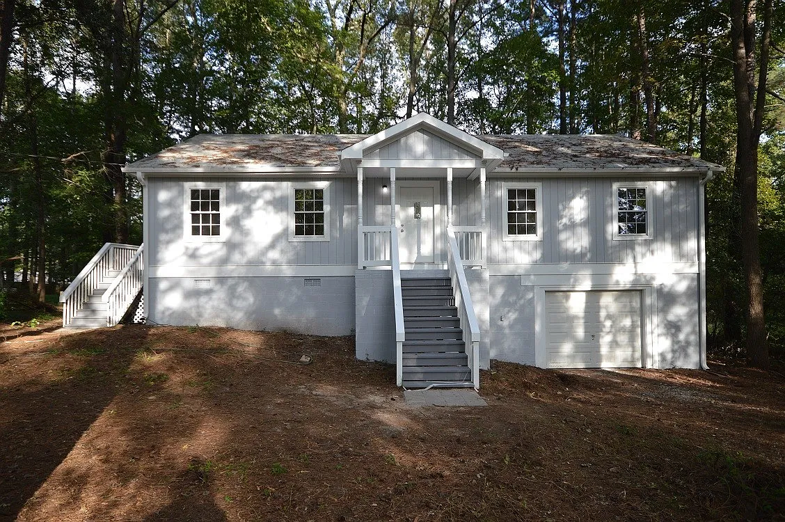 Building Photo - 106 N Bell Haven St