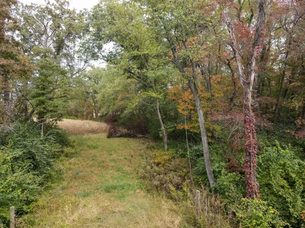 6150 N Meridian Rd, Lake Village, IN 46349
