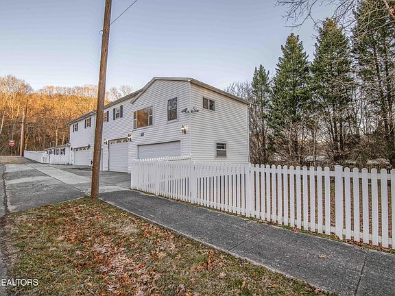 4th image of 400 Furnace Ave