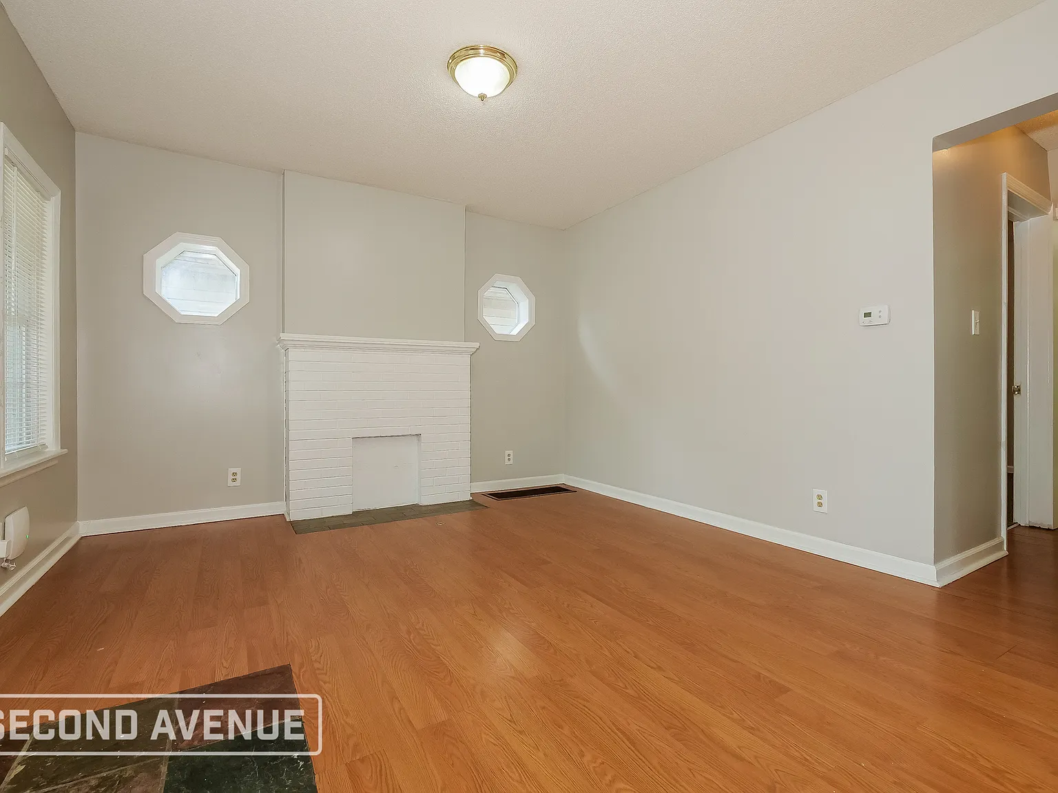 3 bed, 2.0 bath, 1258 sqft, $1,250 — Photo 4