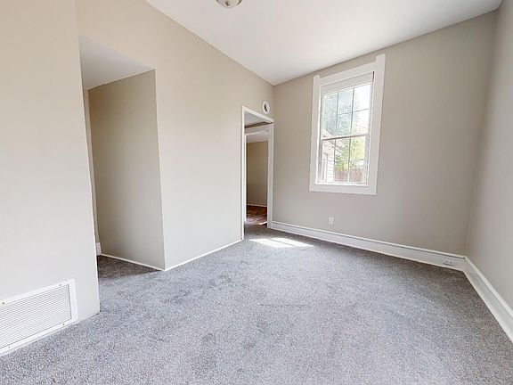 2nd image of 3209 W 46th St APT 2