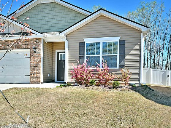 2nd image of 533 Gammon Ln