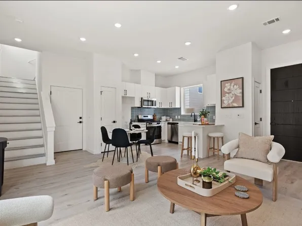 401 N Bluff Dr, Austin, TX