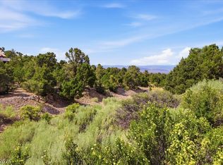 155 Oak Trail Cir, Las Vegas, NV 89124