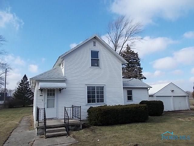1st image of 305 Lincoln St