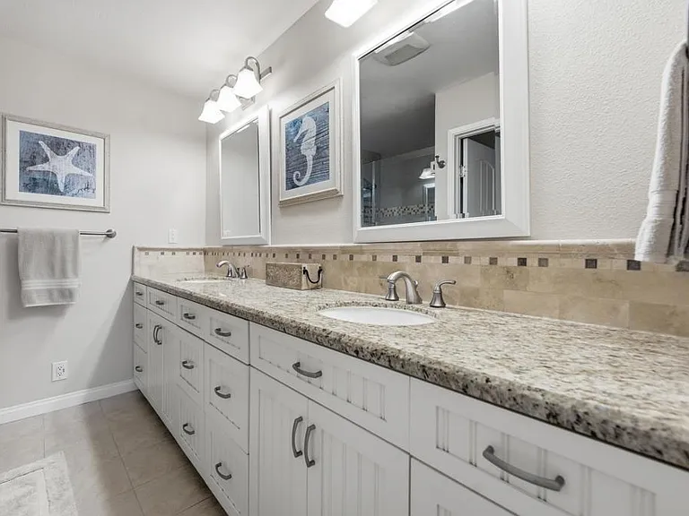 48 Antigua Ct — Photo 31