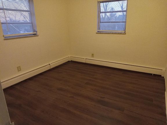 5th image of 3310 Camvic Ter APT 9