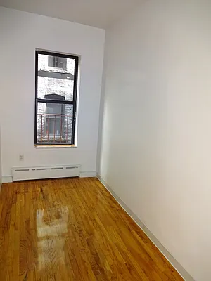 Rented by Authentic Realty | media 27