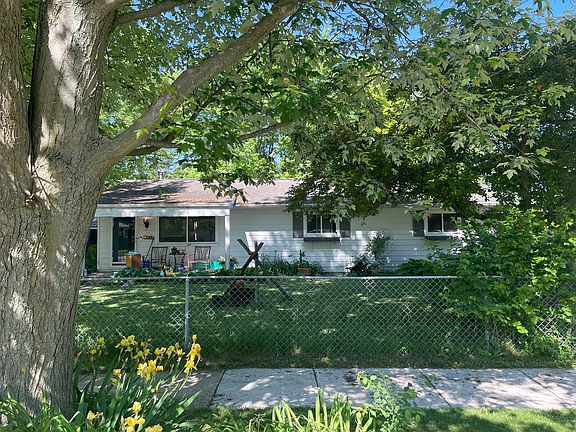 4th image of 1894 Outer Lane Dr