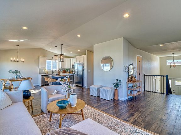 5th image of 6807 Belding Dr S