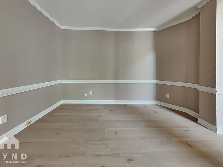 302 Barthel Dr — Photo 7