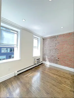 Rented by Avenues Real Estate | media 6