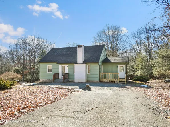 5408 Sengle Ln, Cresco, PA 18326