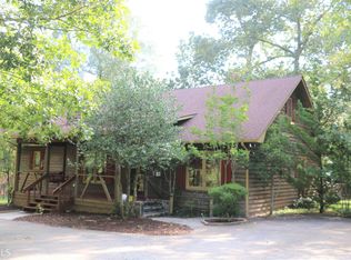 588 Mathews Store Rd, Byron, GA 31008