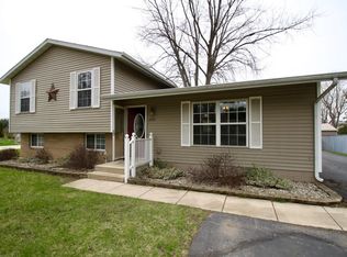 2474 S Dewey Ave, Beloit, WI 53511