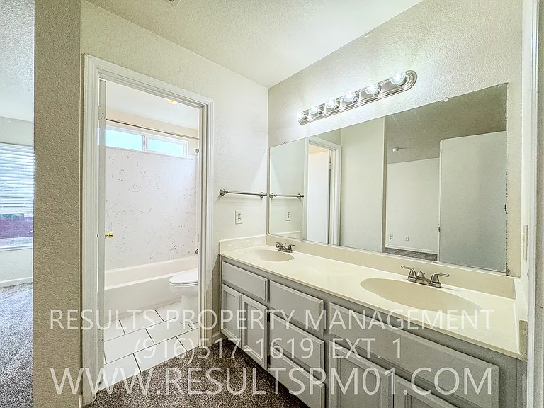 3546 Willard Way — Photo 19