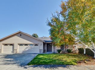 368 Silver Creek Dr, Central Point, OR 97502