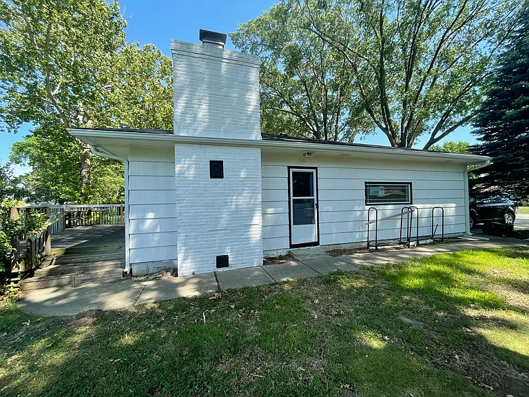 8224 Garfield Ave — Photo 14
