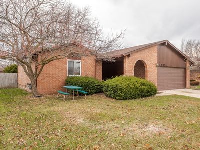 19374 Wherle Dr, Brownstown, MI, 48193