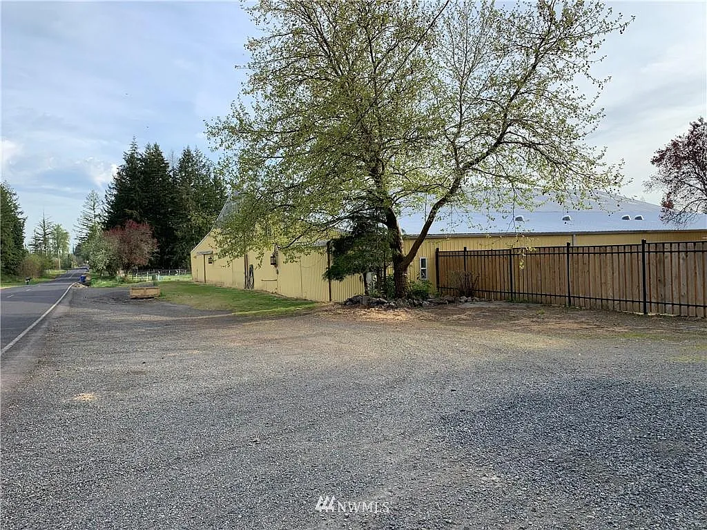 258 Oyler Rd photo 1
