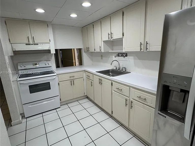505 NW 177th St #103 — Photo 11