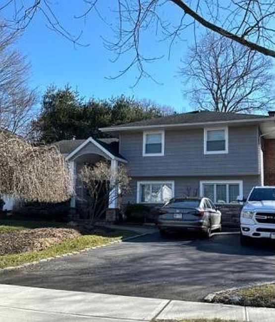 6 Wayne Pl, Commack, NY 11725 Zillow