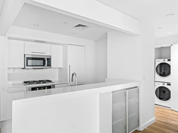 50 Franklin Street image 7 of 16