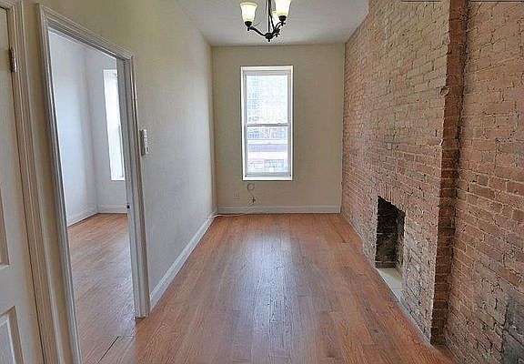 5th image of 451 Lenox Ave APT 4