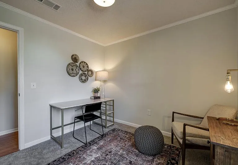 8 Byerly Ct — Photo 7