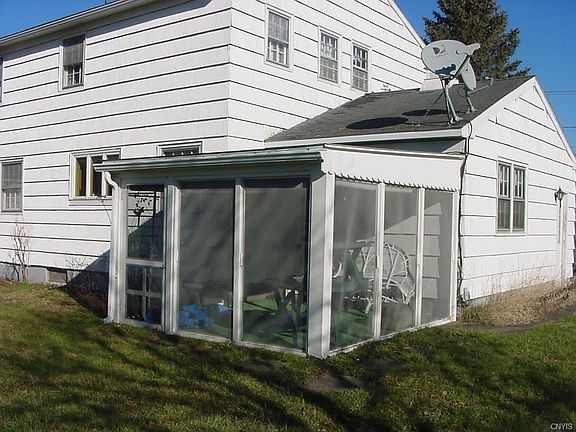 4th image of 3673 Levydale Park Park