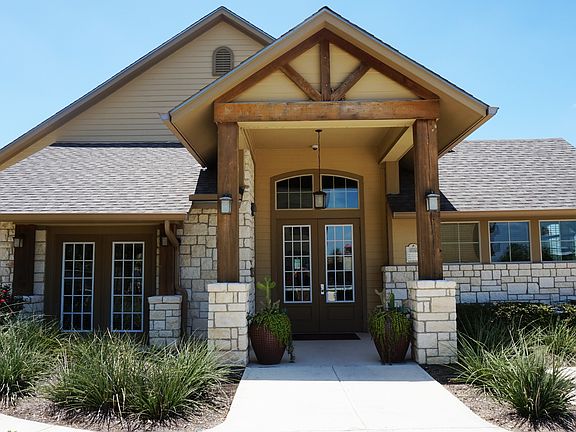 2nd image of 1439 Barnes Dr #4101