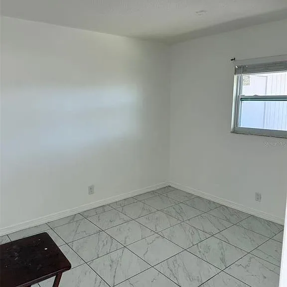 4326 80th St W — Photo 5