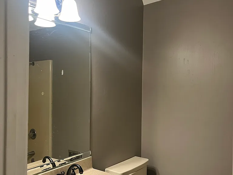 201 Bellwood Dr — Photo 3