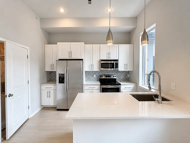4304 Cresson St — Photo 5