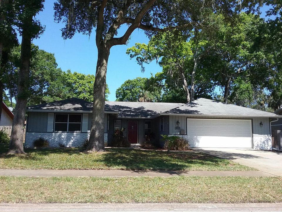 1st image of 927 Sandle Wood Dr
