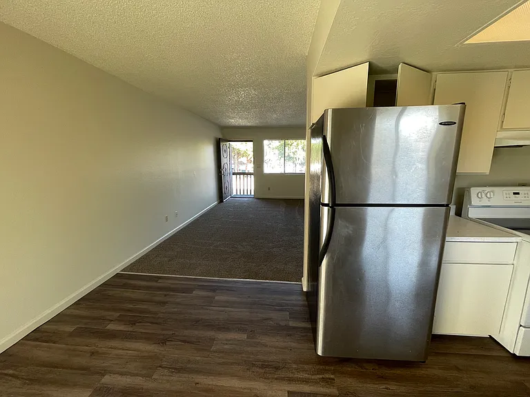 1840 Strobridge Ave — Photo 6