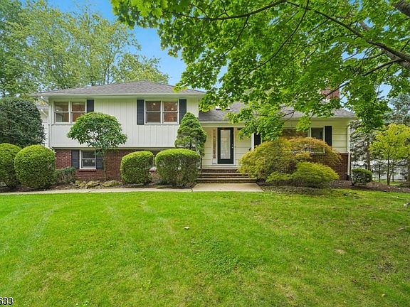 2nd image of 91 Ridge Dr