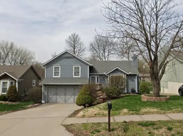 516 NW 80th Ter, Kansas City, MO 64118