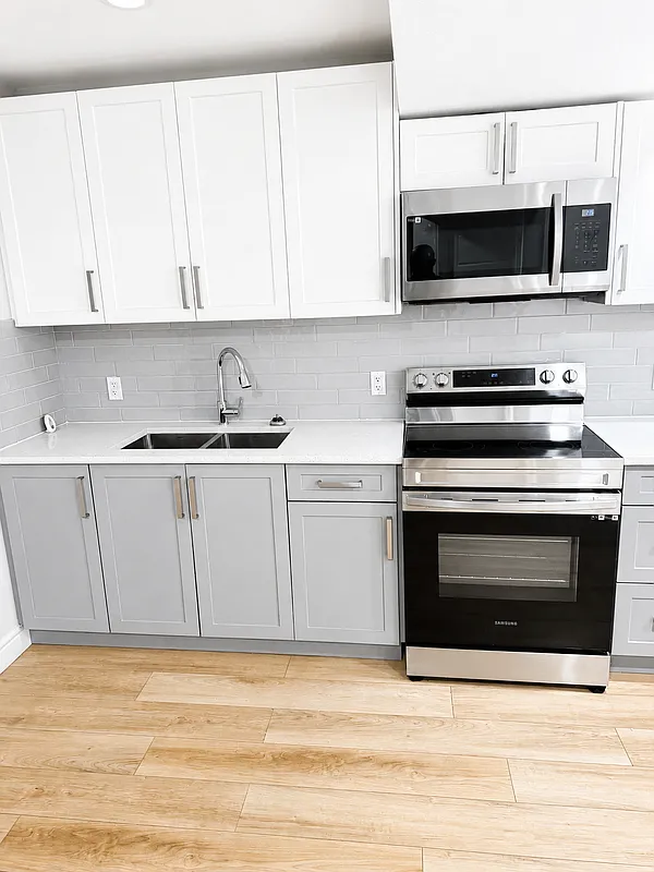 1 bed, 1.0 bath, $950 — Photo 3