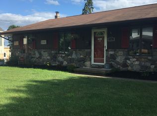 738 Alpha Rd, Wind Gap, PA 18091