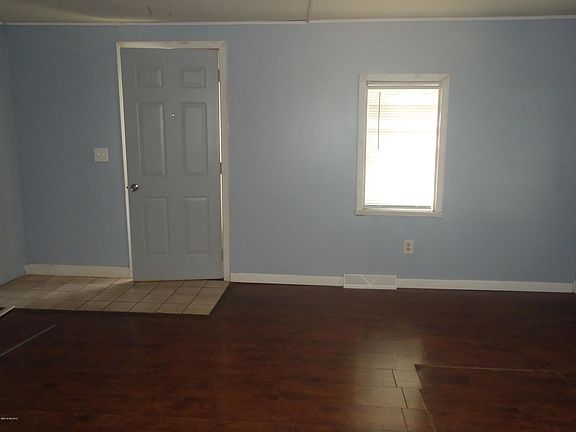 3rd image of 3047 Homewood St SW