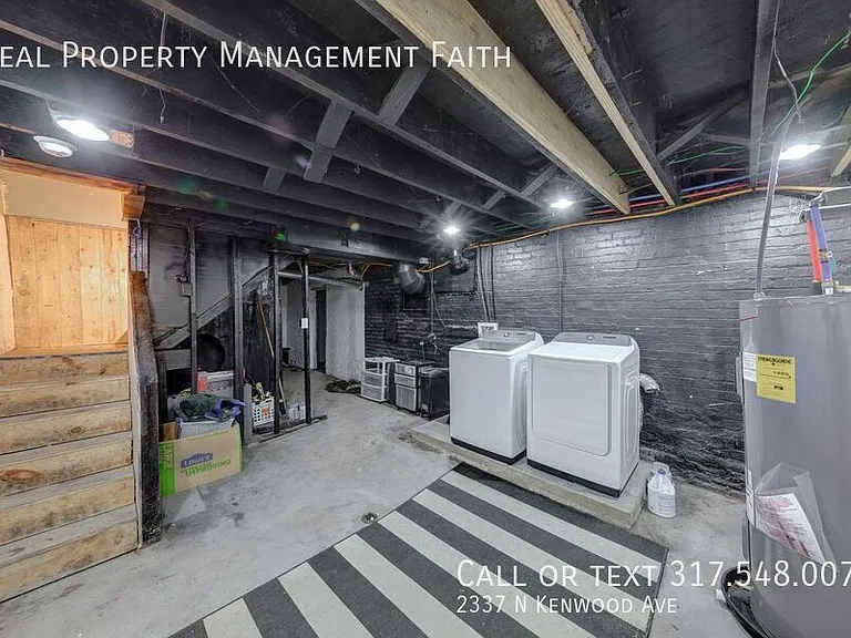 2337 N Kenwood Ave — Photo 28