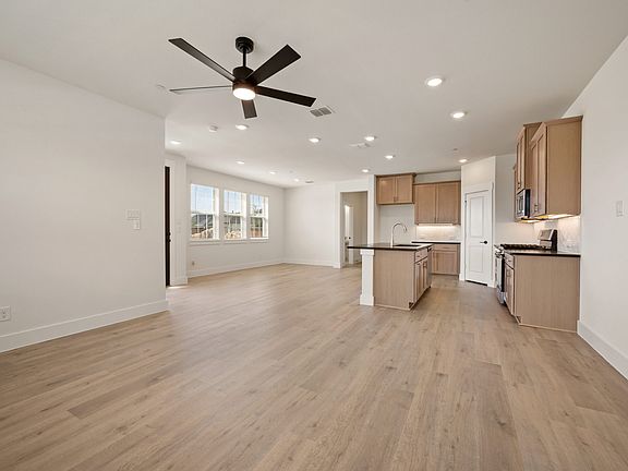 6th image of this home