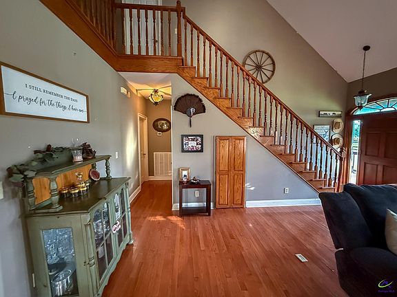 29th image of this home