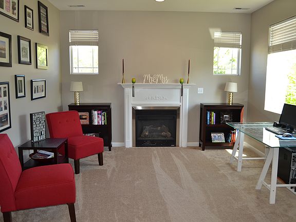 Den/Living Room