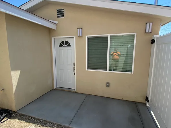 549 E Tujunga Ave, Burbank, CA