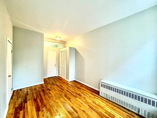 Rented by Pear NYC LLC | media 28