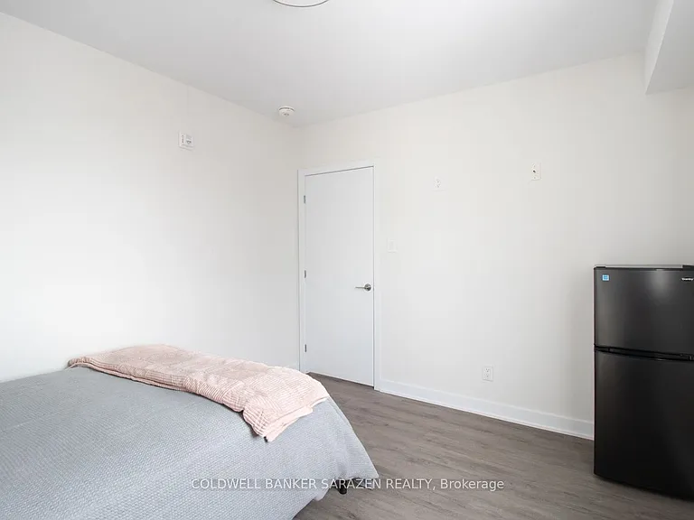 994 Bronson Ave #1 — Photo 10