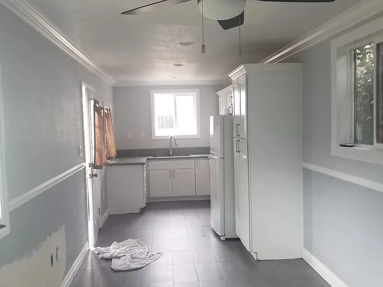 1339 Douglass Dr — Photo 3
